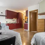 Apartment Il Fiore 5 *
